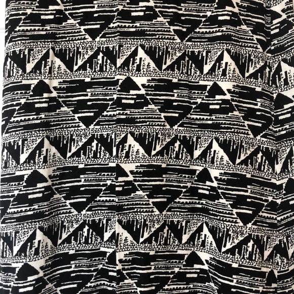 Billabong Aztec Maxi Skirt - Picture 2 of 2